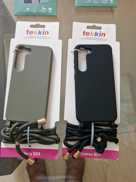 Coques à bandoulière Galaxy S23