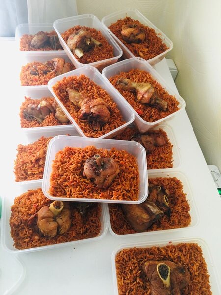 Délicieux Riz Jollof à Emporter