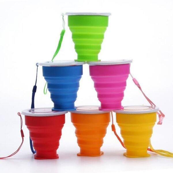 Tasses pliable