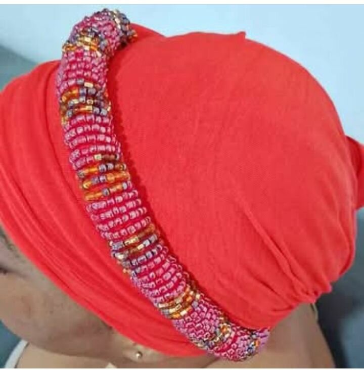 Foulard en Tissu perlé