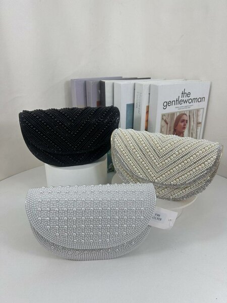 Pochette perlée élégante