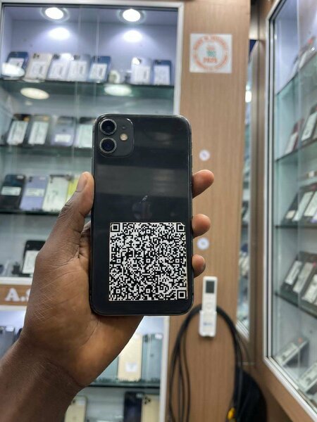 iPhone 11 64GB Noir rapide