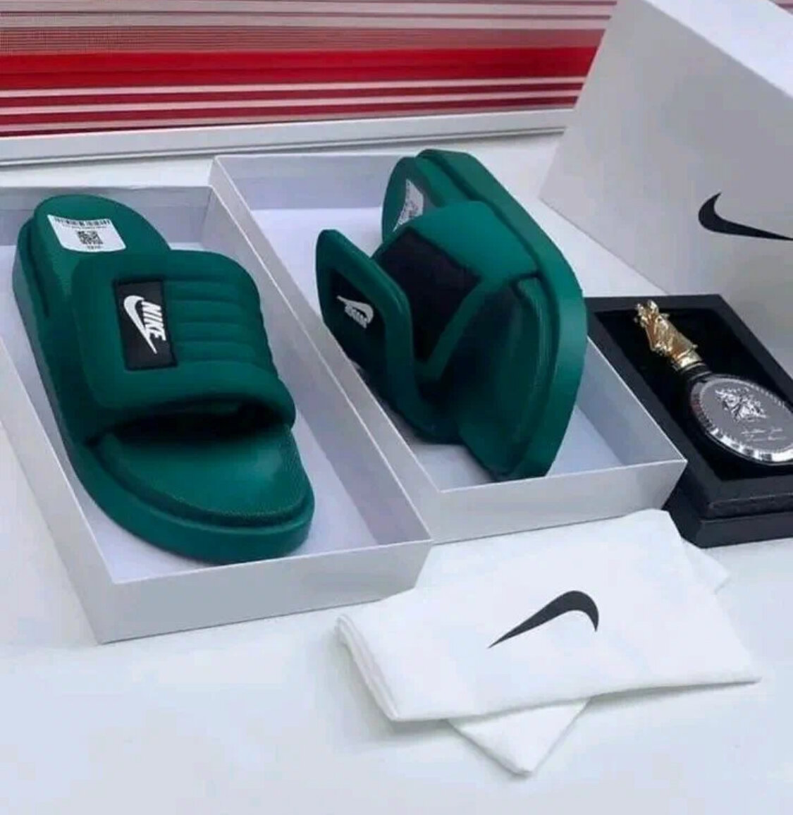 Sandales homme Nike vertes