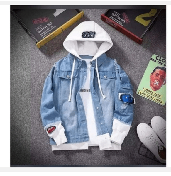 Veste en jean à capuche