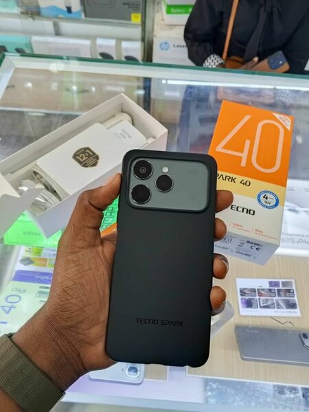 Smartphone Tecno Spark 40