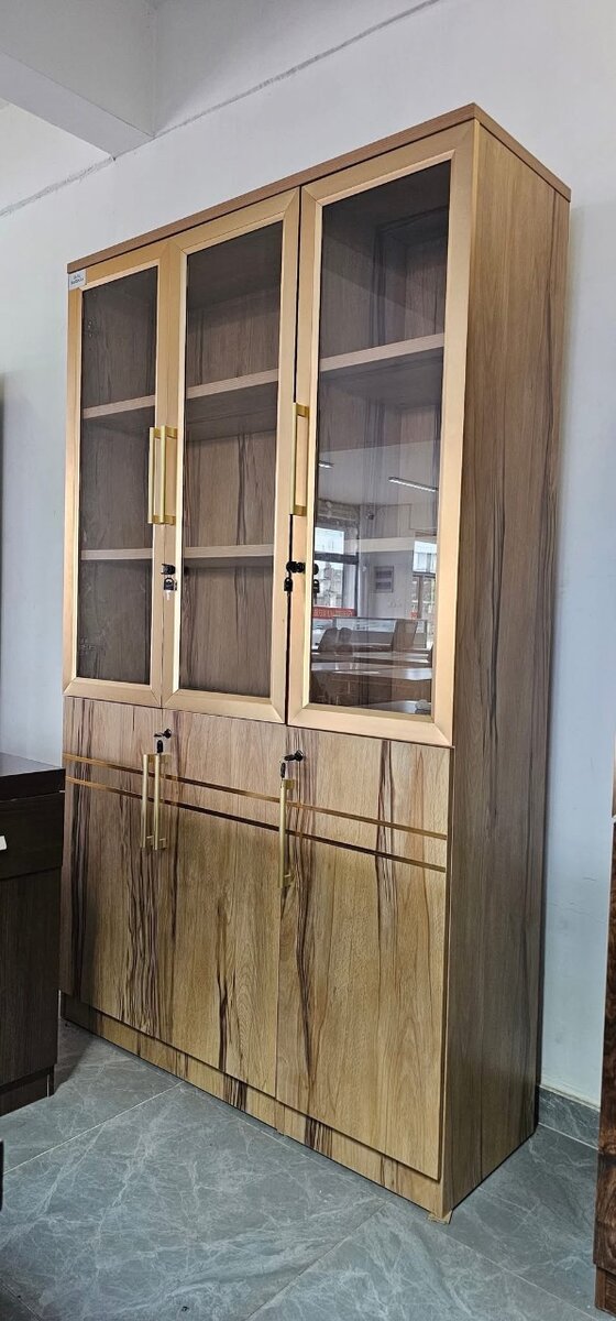 Armoire de rangement 3 portes