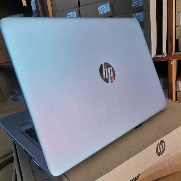 Ordinateur portable HP élégant