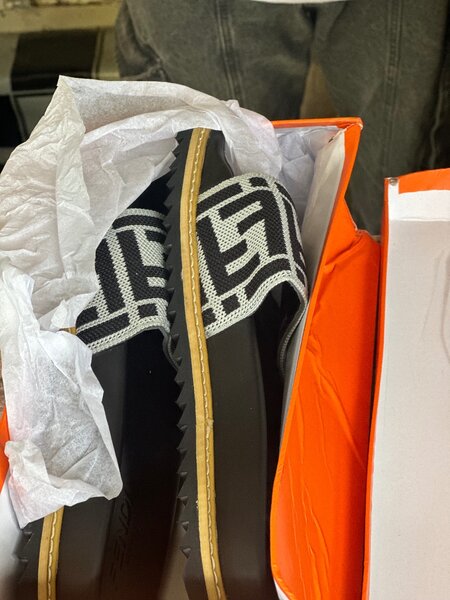 Sandales en cuir élégantes