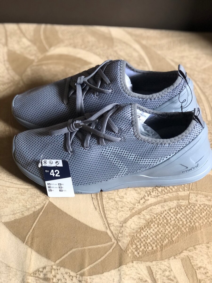 Newfeel Mens Sneakers (Size 42 EU / 9 US)