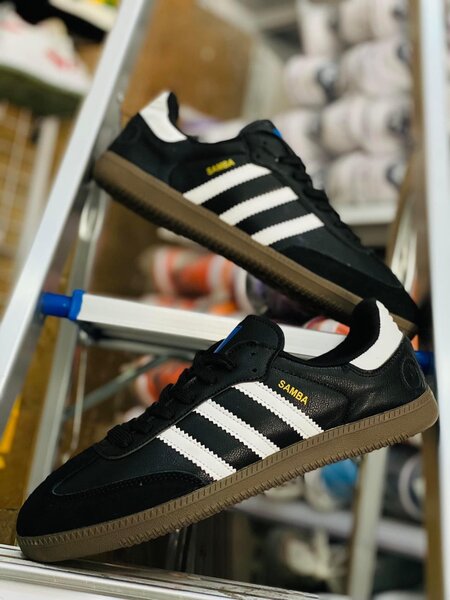 Samba adidas sneakers