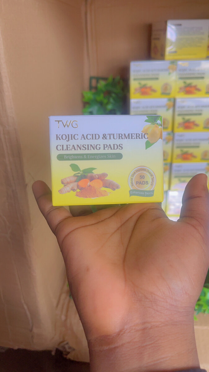 Pads Nettoyants Acide Kojique et Curcuma