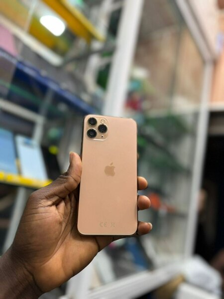 iPhone 11 Pro 256Go Or