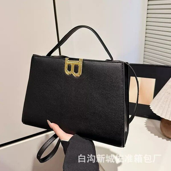 Sac à Main Élégant en Cuir