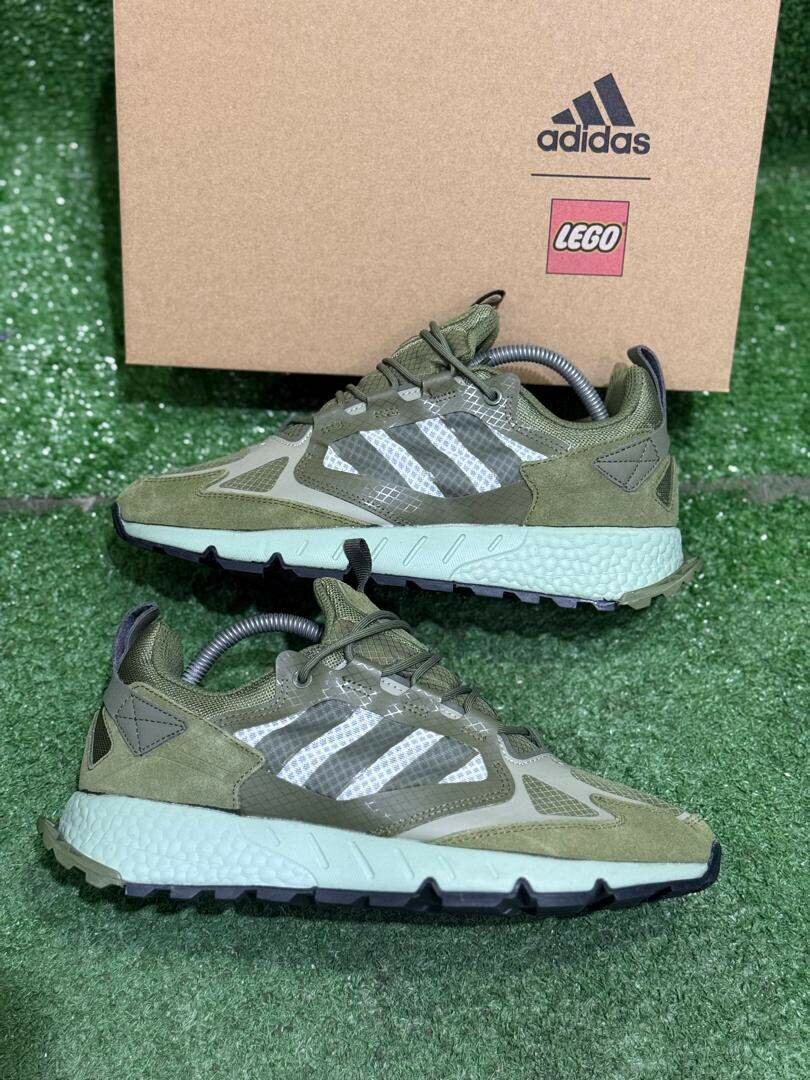 Baskets Adidas LEGO vertes