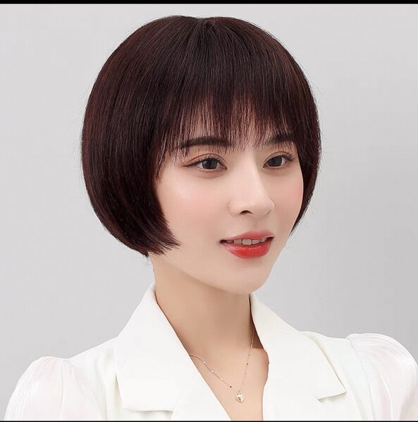 Женский парик, короткий