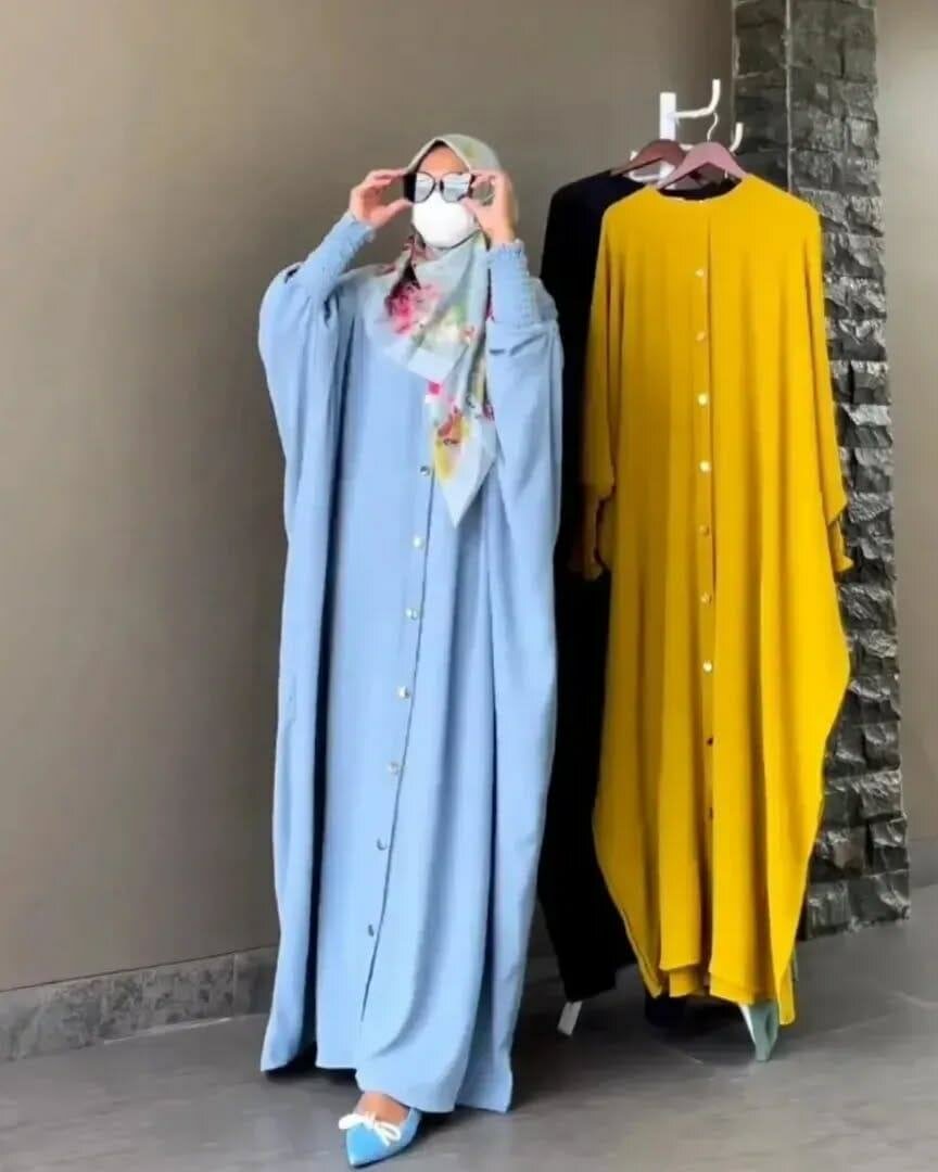 Baggy abaya with elastic sleeves