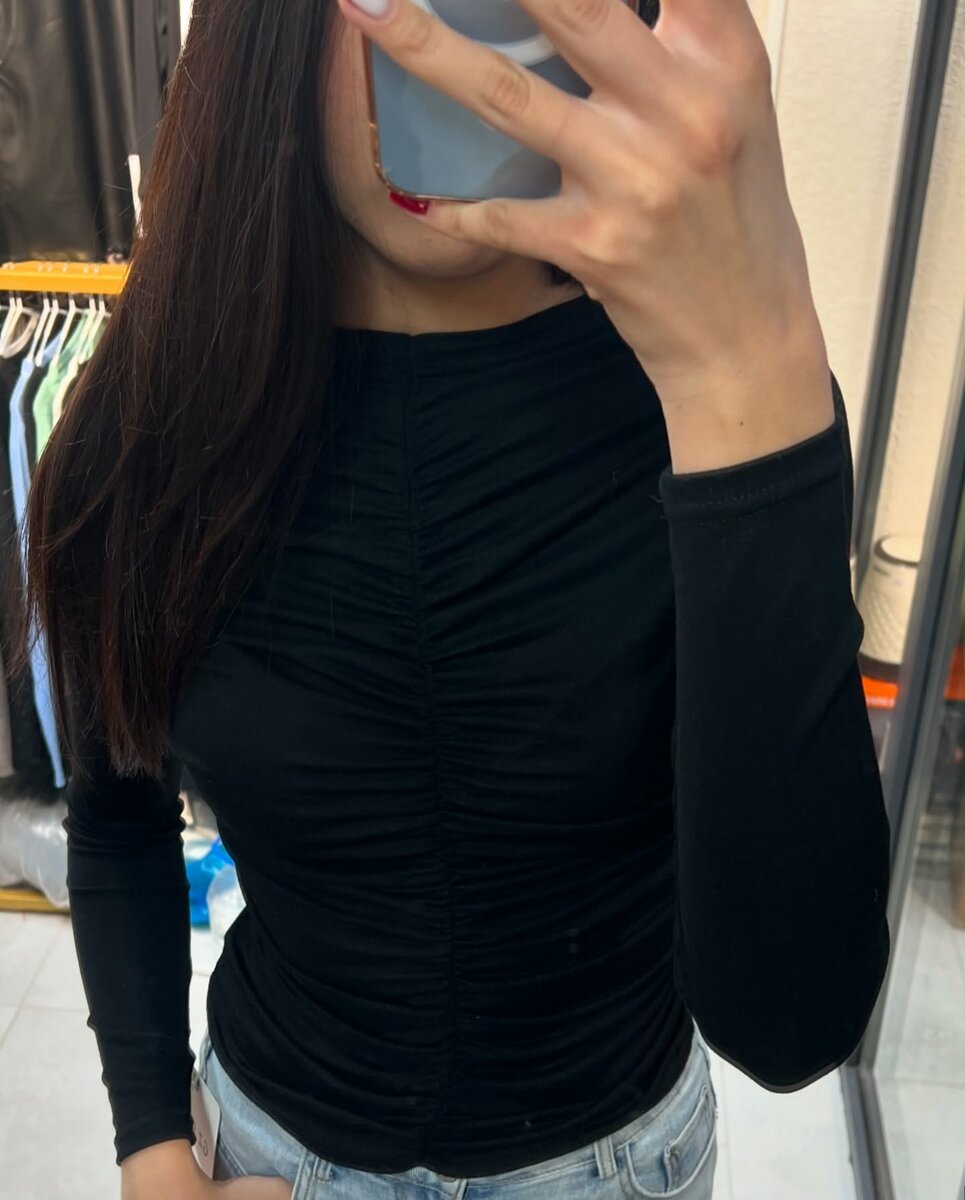 Кофточка чёрная