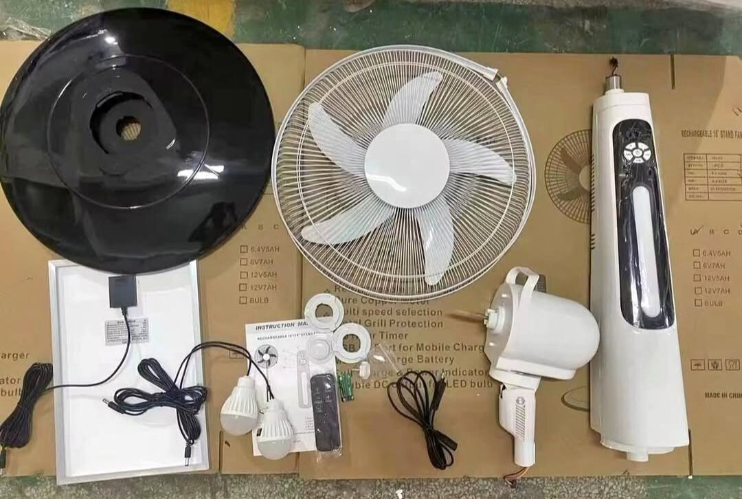 Ventilateur sur pied réglable