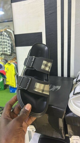 Sandales élégantes pour hommes