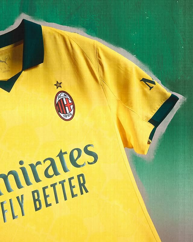 Maillot de  AC Milan Jaune Pro