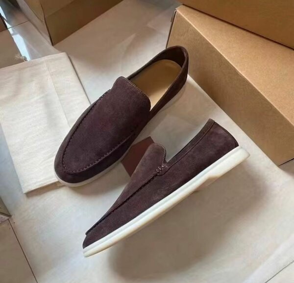 Mocassins en daim élégants