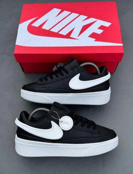 Sneakers Nike classiques noires