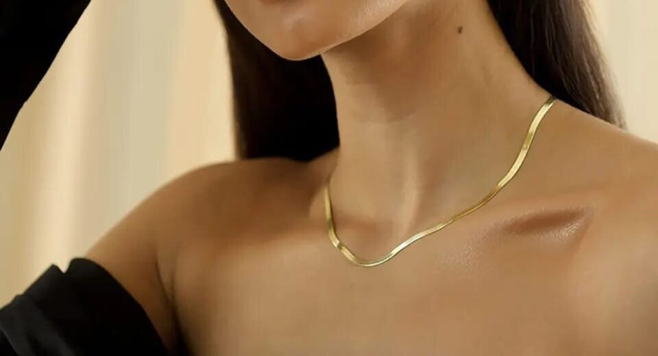 Collier élégant en or