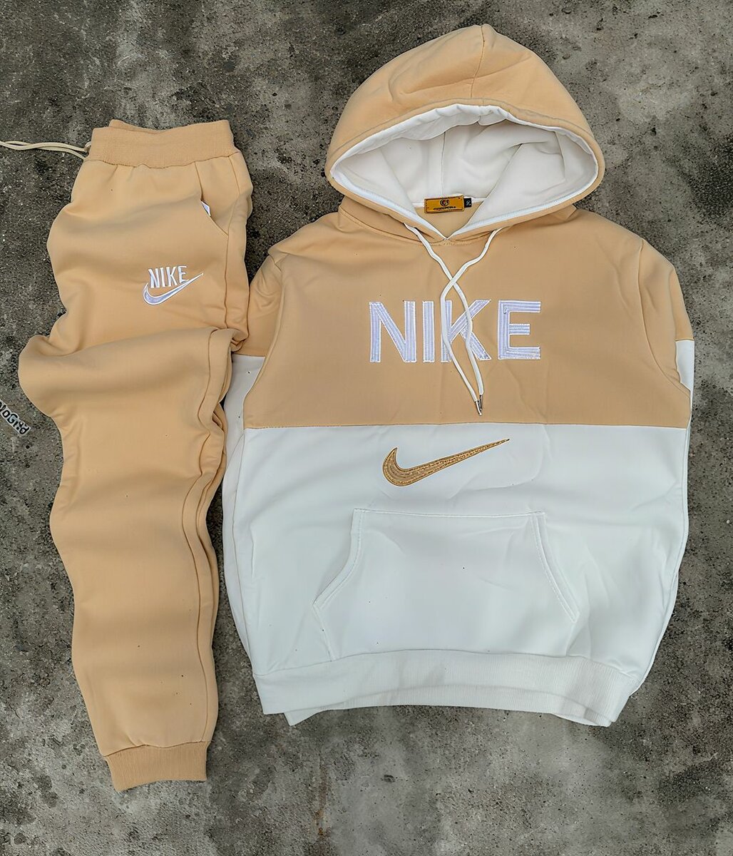 Ensemble de survêtement Nike unisexe