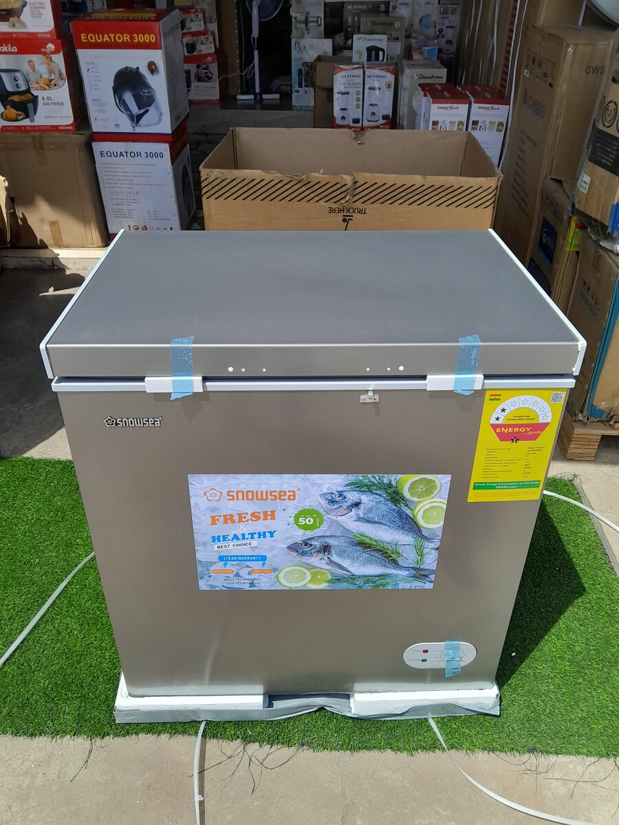 Snowsea Durable Chest Freezer 142 Litres