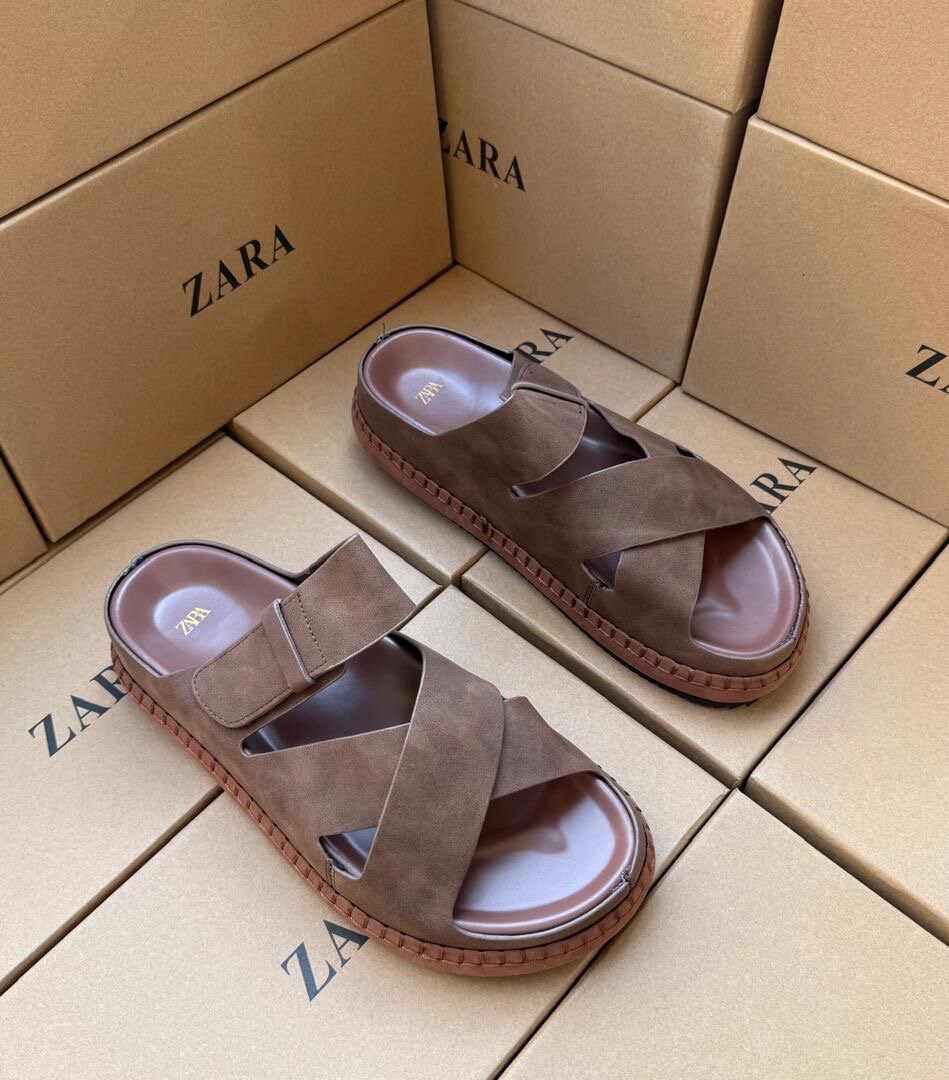 Sandales Croisées Élégantes