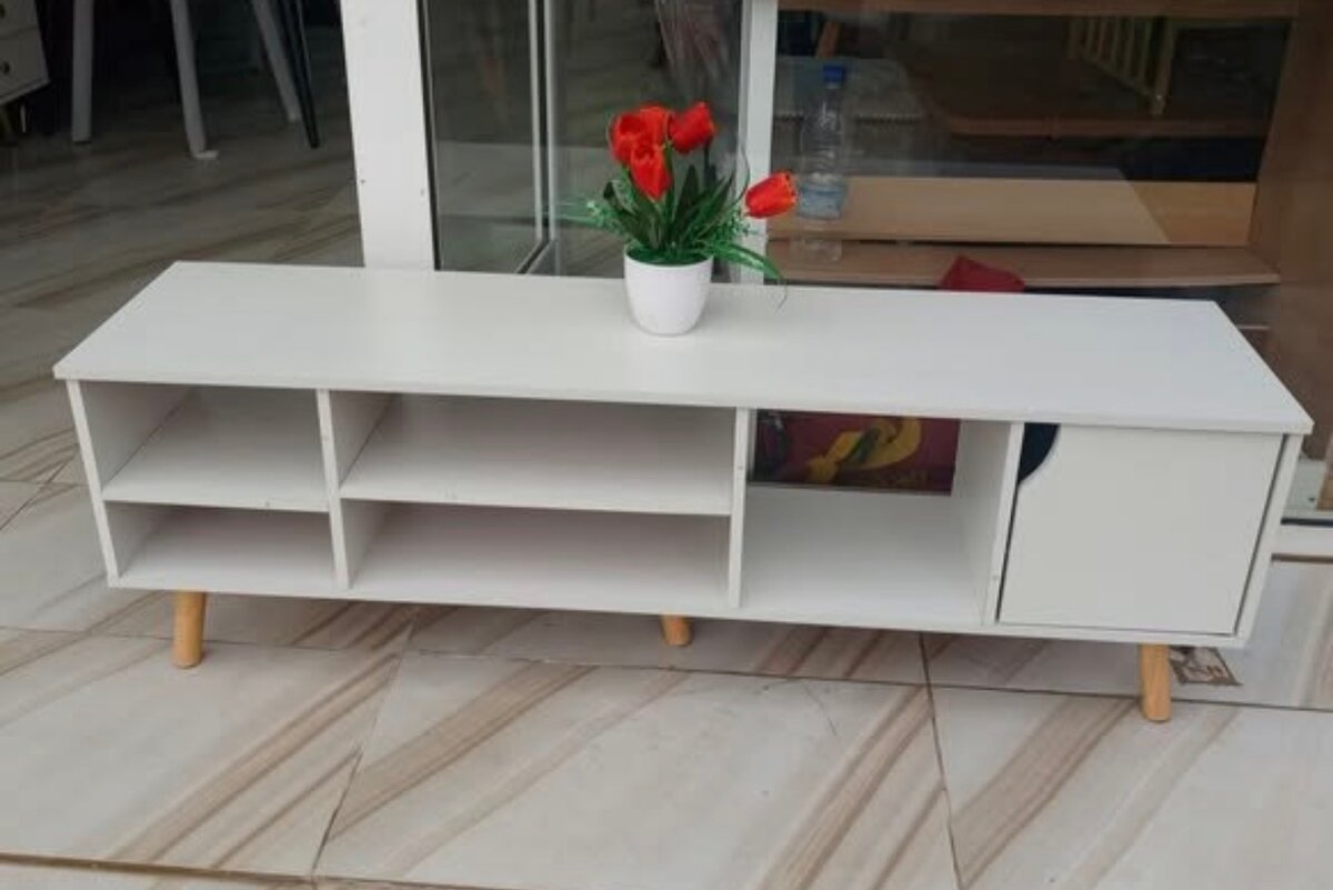 Meuble TV scandinave blanc