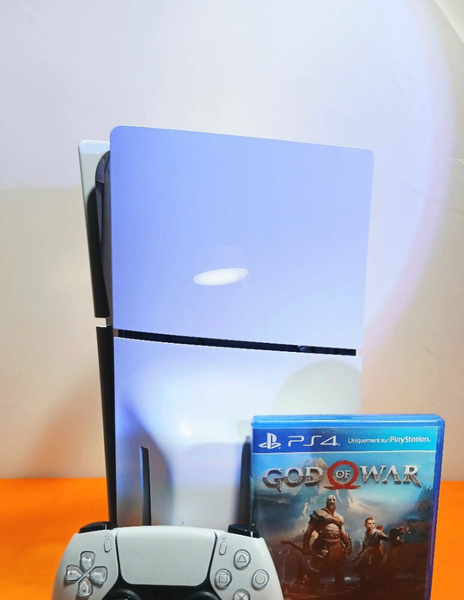Console PS4 + God of War