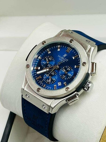 Montre pour homme et femme