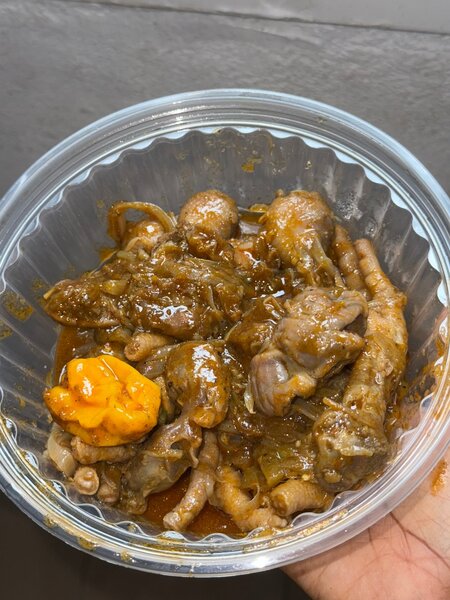 Patte de poulet et gésier