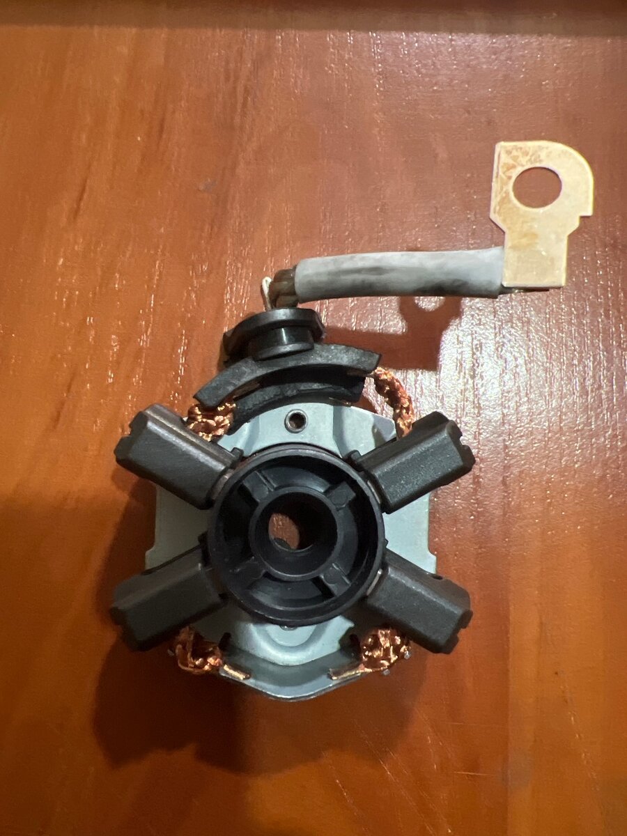 Щетки стартера