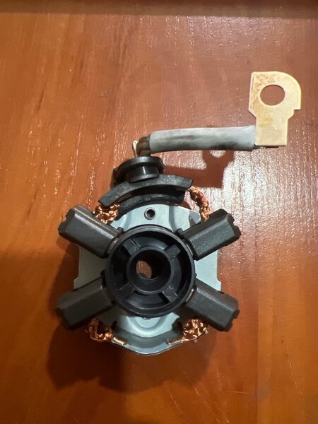 Щетки стартера