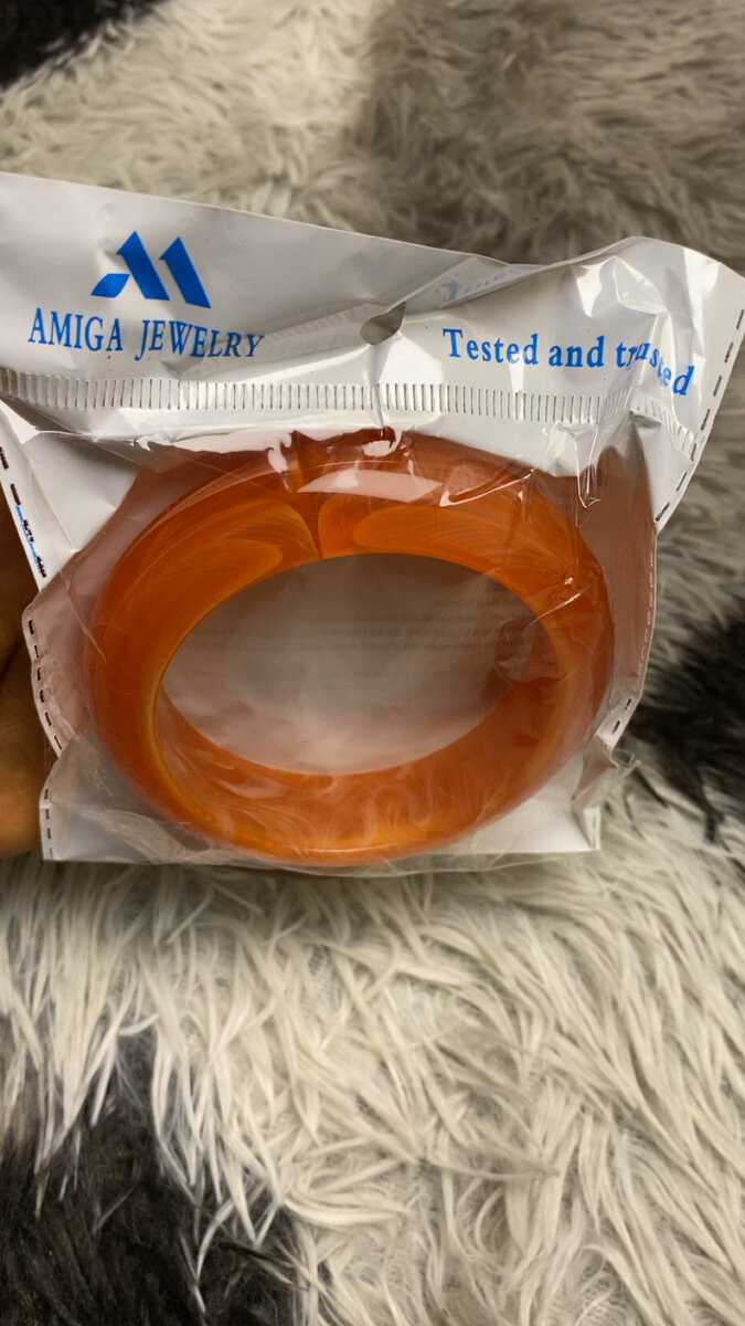 Bracelet en résine orange chic