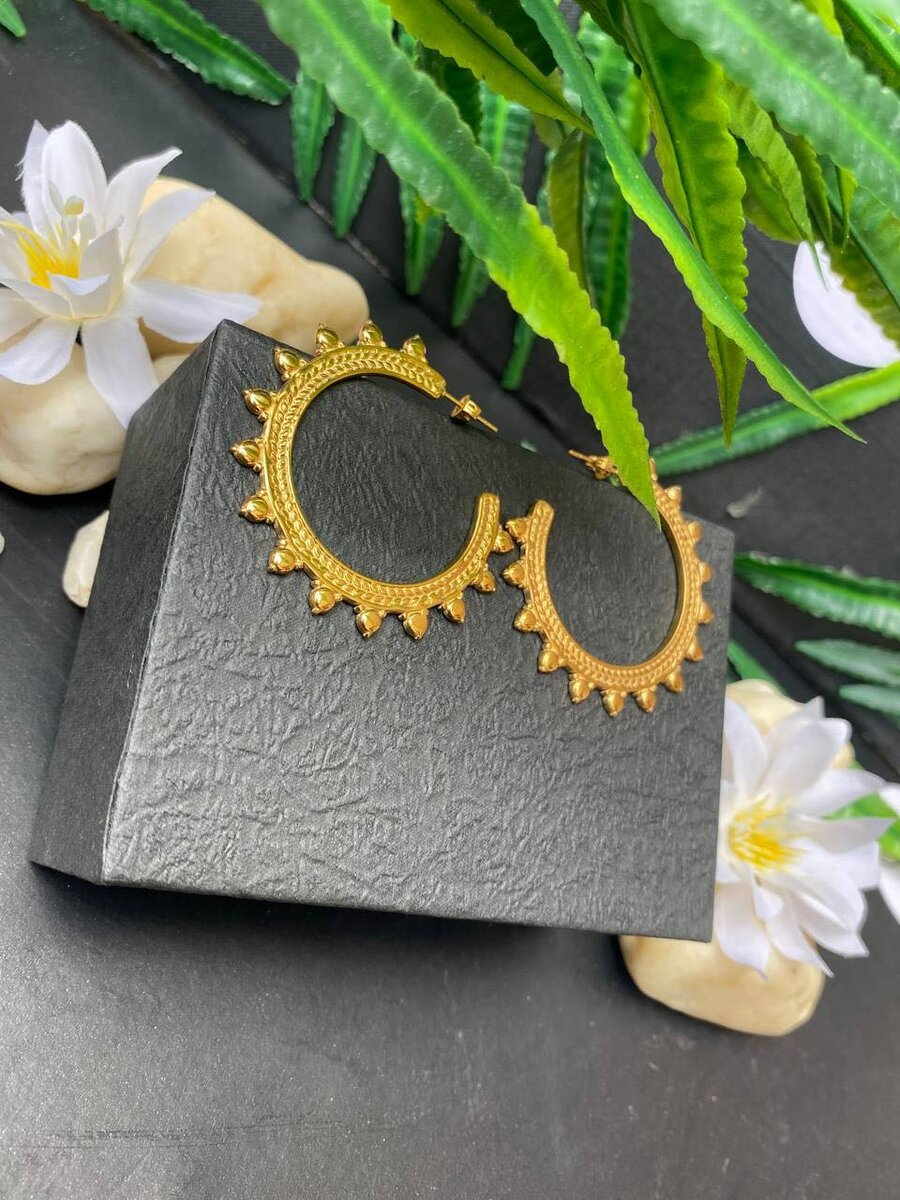 Boucles d'Oreilles Dorées Ethniques