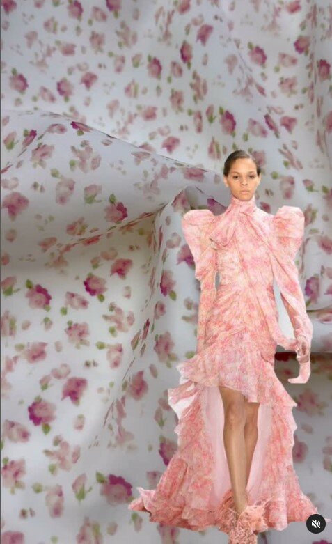 Красивая лёгкая ткань Тенсель батист с узором для пошива одежды