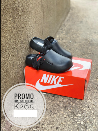 Nike calm mule
