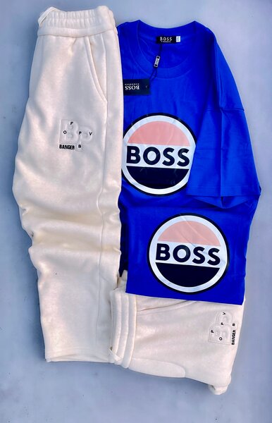Ensemble survêtement BOSS bleu et blanc