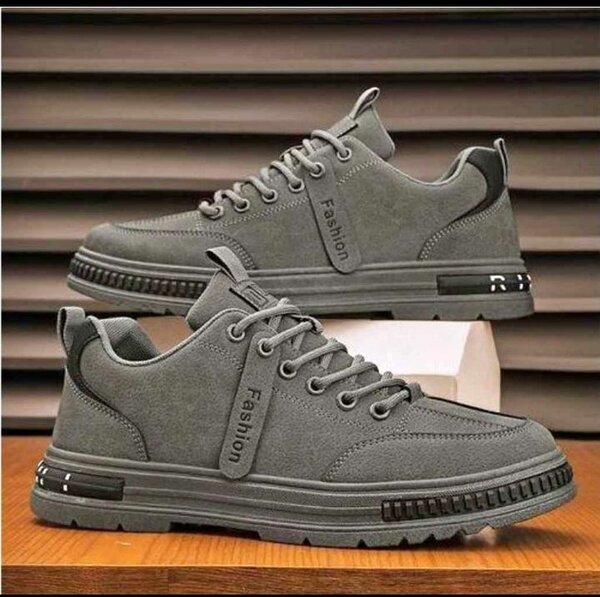 Baskets Hommes Mode Grises