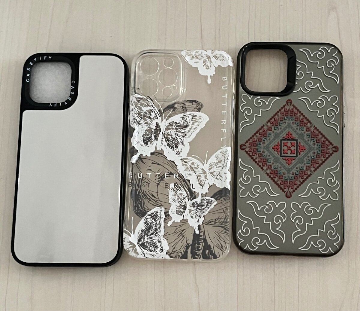 Три качественных чехла для 12 iPhone pro