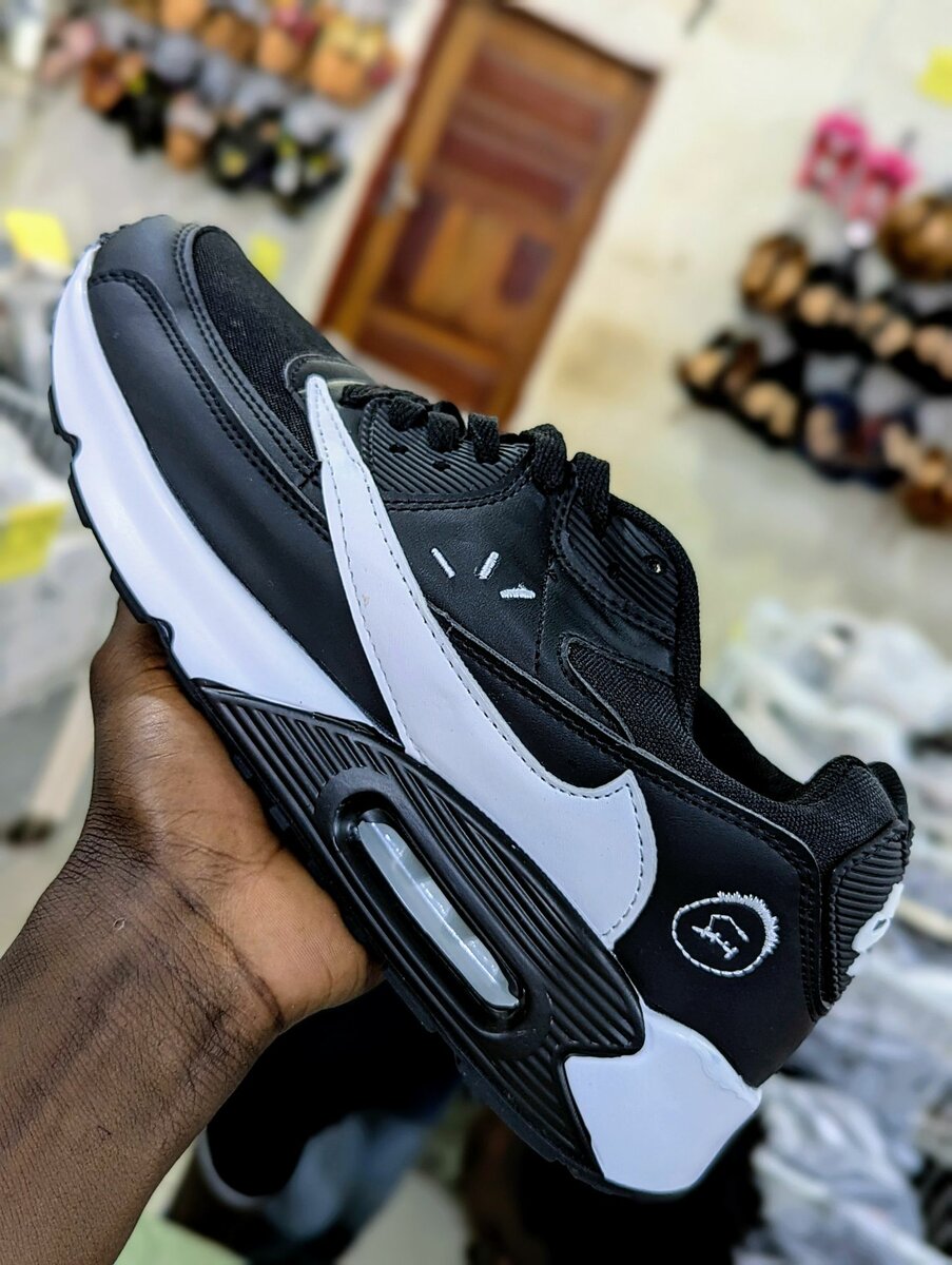 Airmax shoes