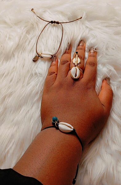 Bracelet Bohème avec Coquillage et Pierre Bleue