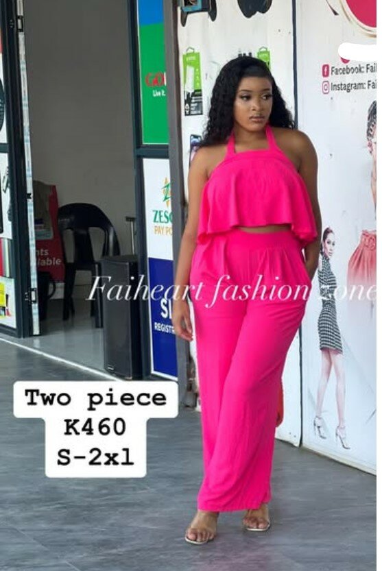 Set of beautiful women's clothing (top and bottom)