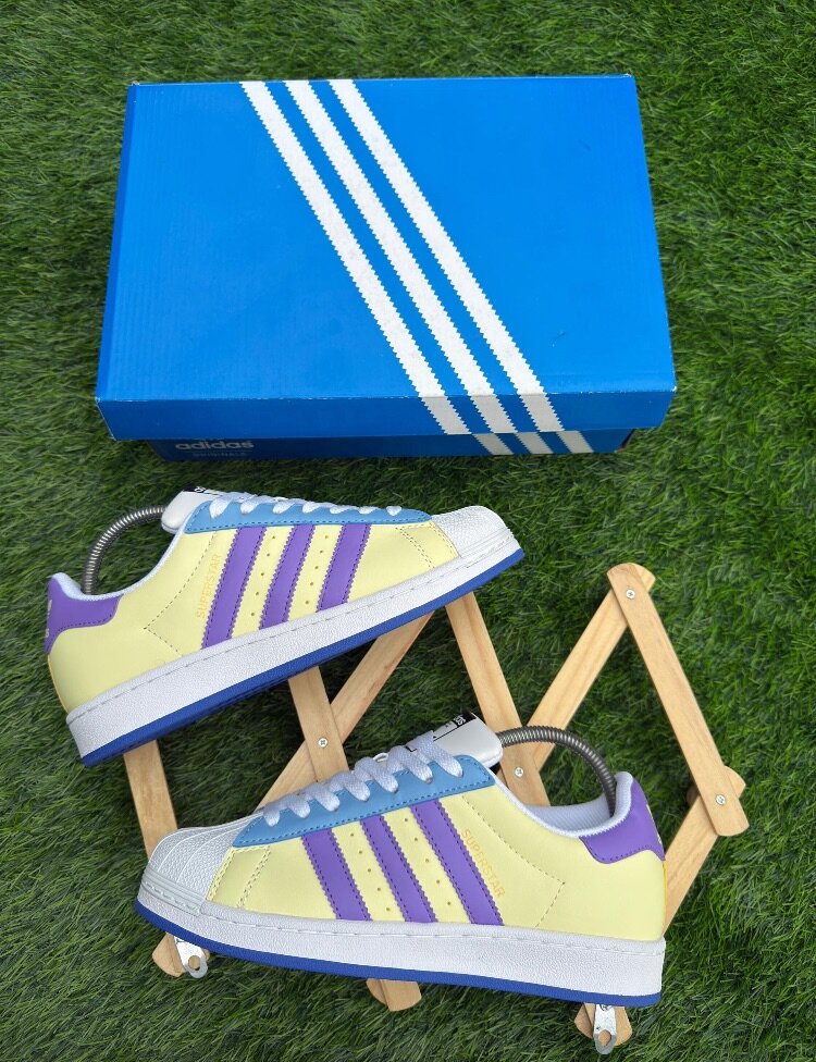 Baskets basses colorées