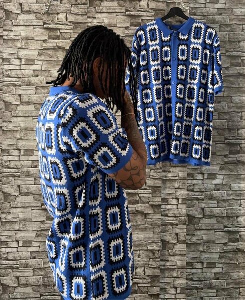 T-shirt à motifs stylés