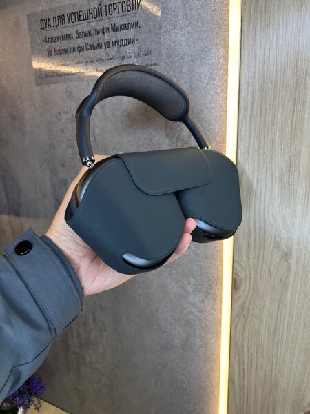 Air pods max
