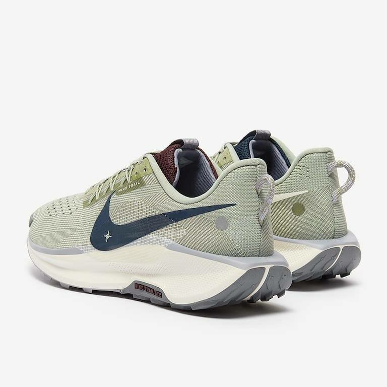 Nike Chaussures de Running Homme